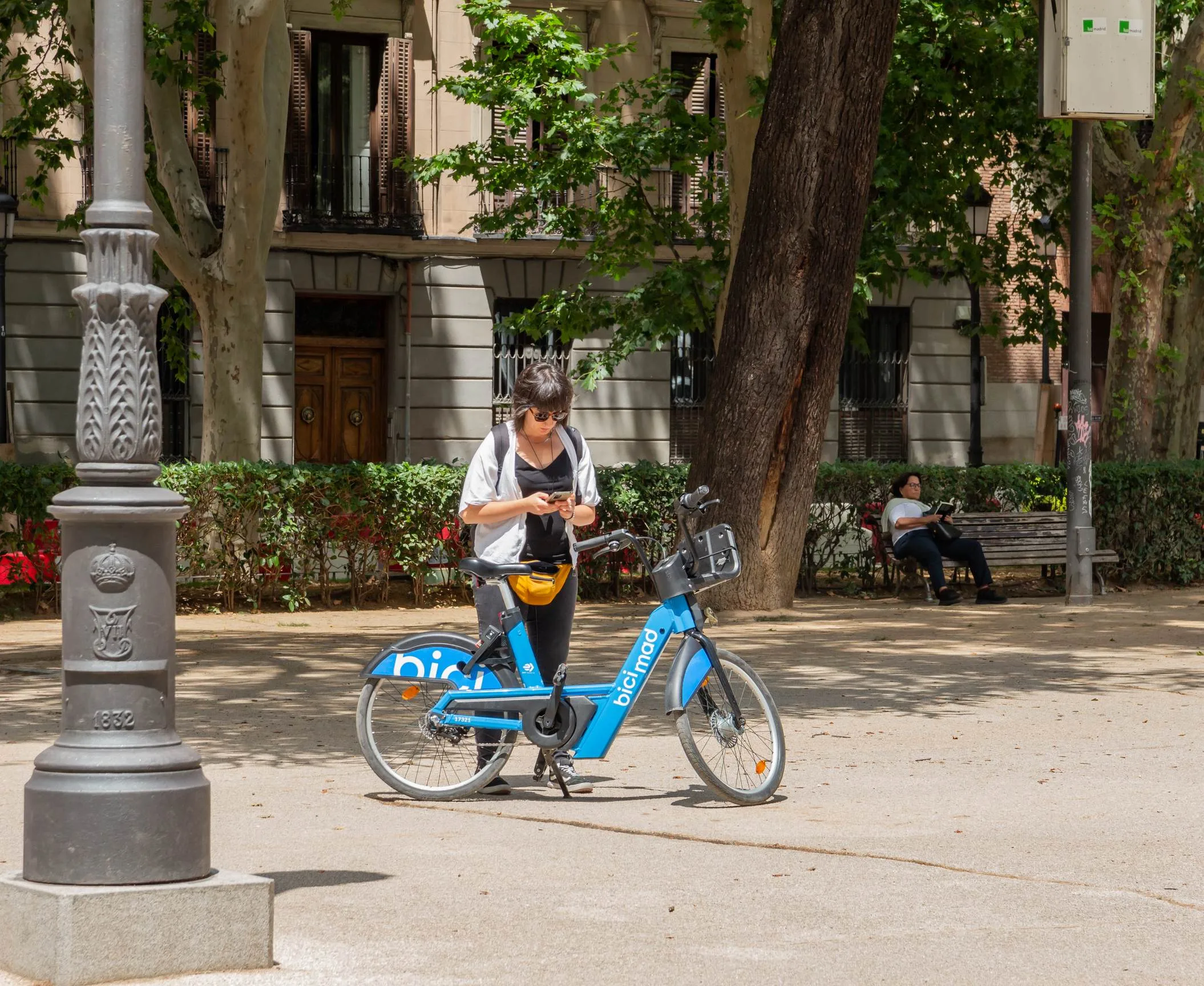 Are E-Bike Riders Considered Motorists or Cyclists? Los Angeles and Orange County Laws Explained